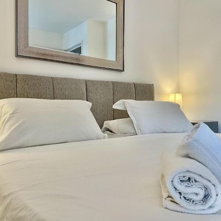 Strawberry Line, Flat 2 Apartment Wells Bagian luar foto