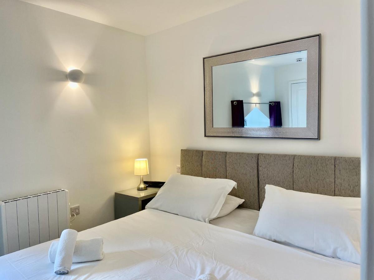 Strawberry Line, Flat 2 Apartment Wells Bagian luar foto